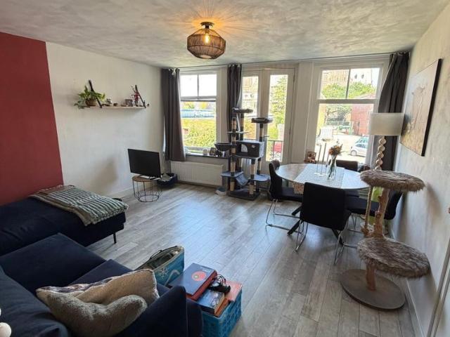 Appartement te huur in Binnenstad en Stationskwartier, Leeuwarden