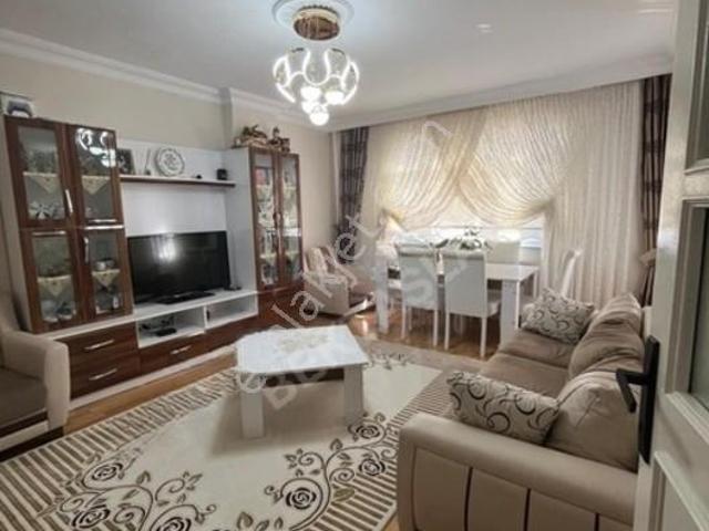 Zümrütevler Mahallesi, Maltepe içerisinde satılık mülk