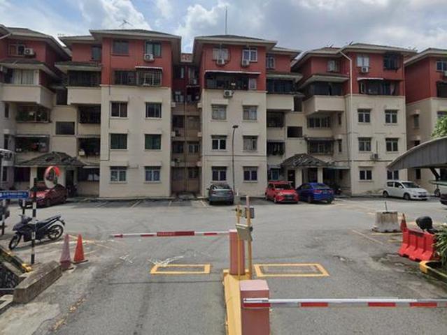 Apartment for sale in Langat, Selangor