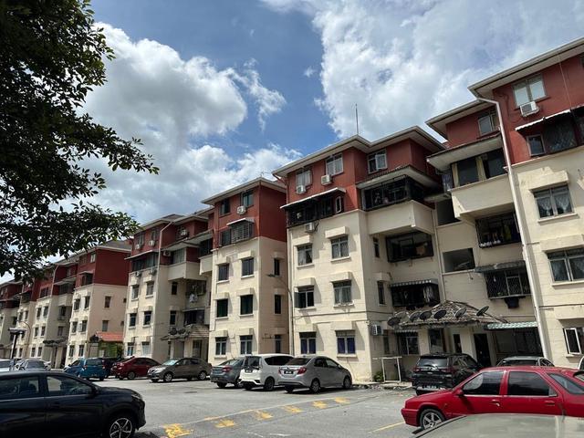Apartment for sale in Langat, Selangor