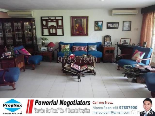 Apartment for sale in Bukit Timah