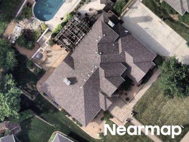 House for sale in Glen Oaks, West Des Moines
