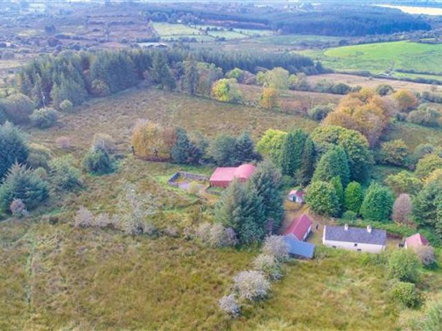 Terraced House for sale