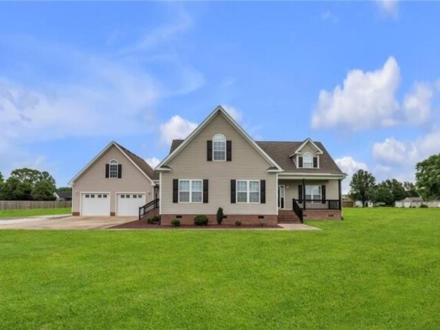 House for sale in Moyock