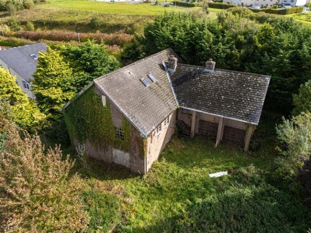 Bungalow for sale