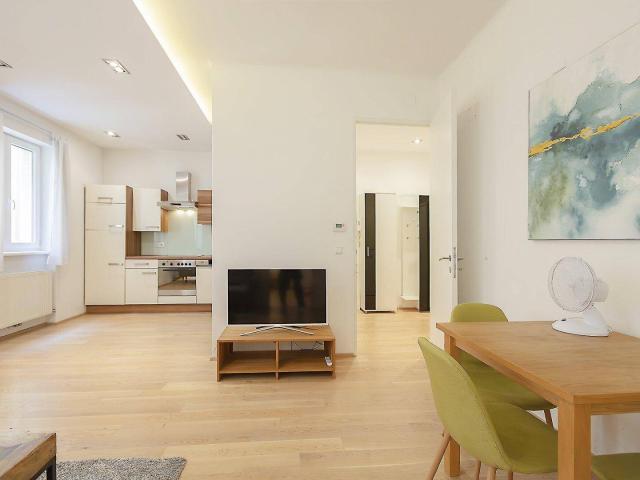Apartment kaufen in Josefstadt, Wien