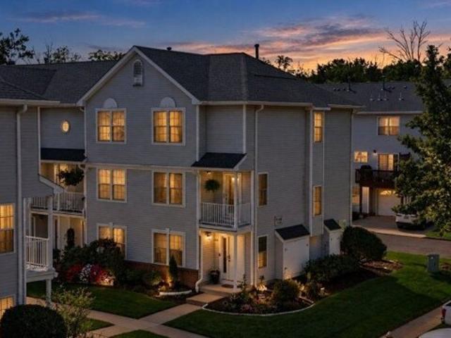 Condo for sale in Independence Township, Warren County