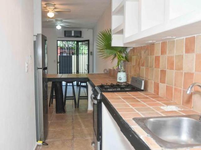 TULUM centro. Pequeño y hermoso condominio en venta INVERSIÓN EXCELENTE!