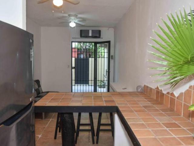 TULUM centro. Pequeño y hermoso condominio en venta INVERSIÓN EXCELENTE!