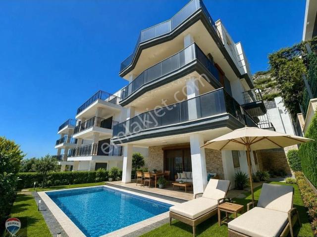 Kuşadasi, Aydin içerisinde satılık Villa