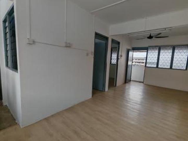Flat for sale in Bukit Ledang, Johor