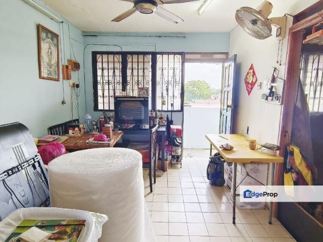 Flat for sale in Bukit Ledang, Johor