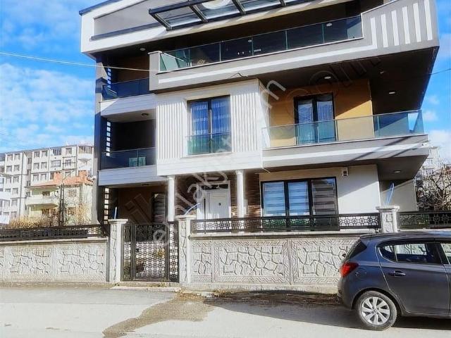 Van içerisinde kiralık Villa