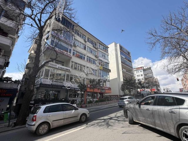 Çankaya, Ankara içerisinde satılık mülk