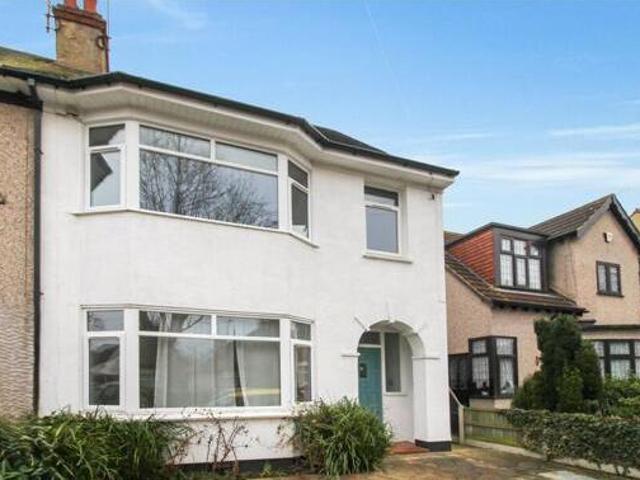 House for rent in Alton Barnes