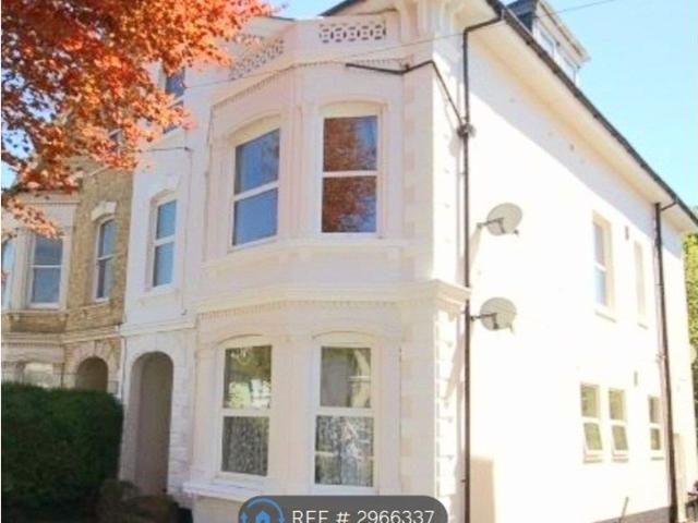 Apartment for rent in St James, Sandown Park