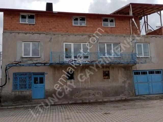 Başkaraören, Seydişehir içerisinde satılık Villa