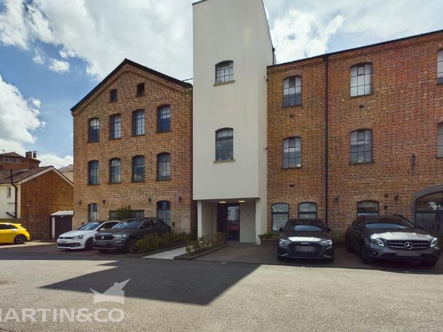 Apartment for rent in St James, Sandown Park