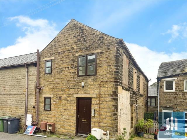 Apartment for rent in Netherton, West Yorkshire