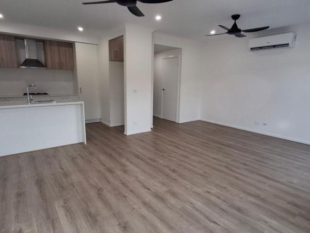 Townhouse for rent in Camerons Creek, Victoria
