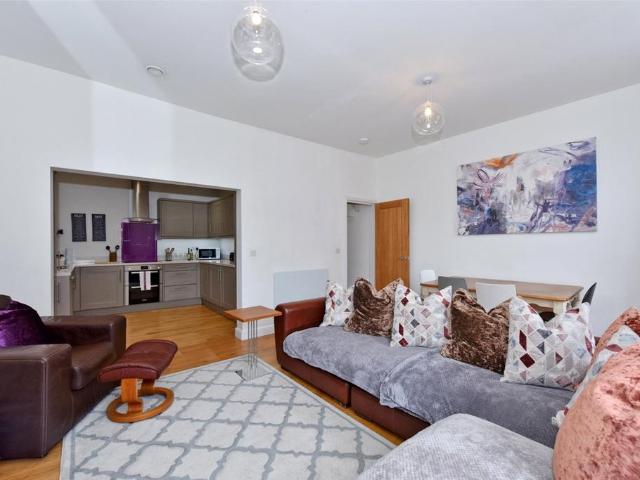 House for rent in Henley-on-Thames, Berrick Salome