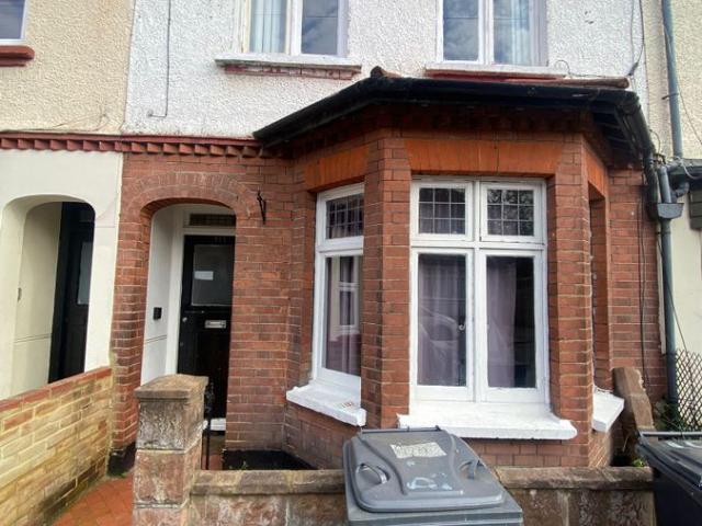 House for rent in London Borough of Croydon, Addiscombe