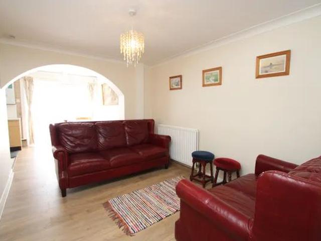 House for rent in London Borough of Croydon, Addiscombe