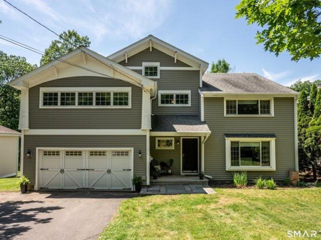 House for sale in Farmington, Connecticut