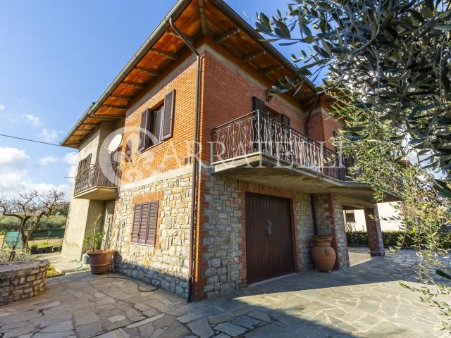 Casa in vendita a Tuoro Sul Trasimeno, Umbria