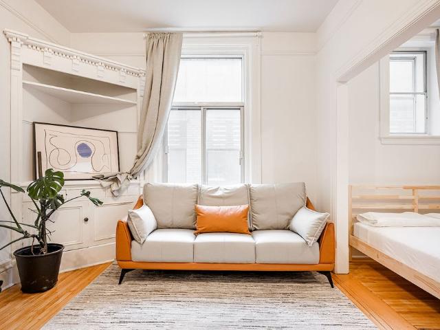 Apartment for rent in St. Leonard's, Quebec
