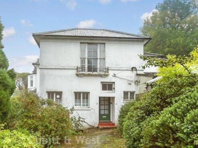 House for sale in Hillview, Surrey
