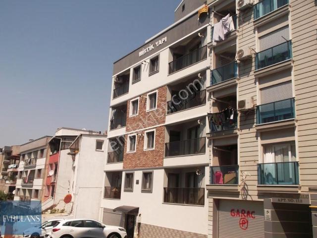 Bayrakli, İzmir içerisinde satılık mülk