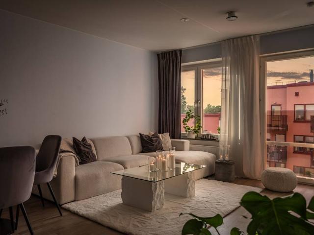 Tomt till salu i Stockholm