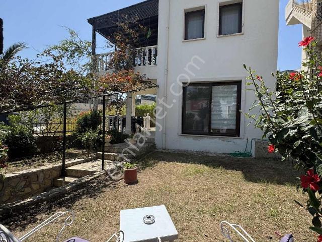 Akyarlar Mahallesi, Bodrum içerisinde satılık Villa