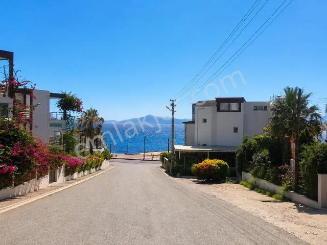 Bodrum içerisinde satılık mülk