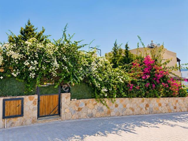 Akçaalan, Bodrum içerisinde satılık Villa
