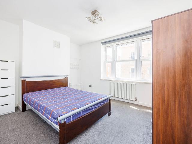 Apartment for rent in London Borough of Tower Hamlets, Greater London