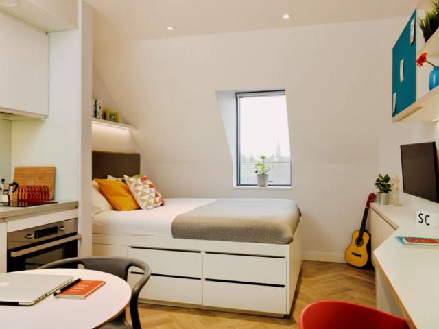 Studio for rent in Chesterton, Arbury