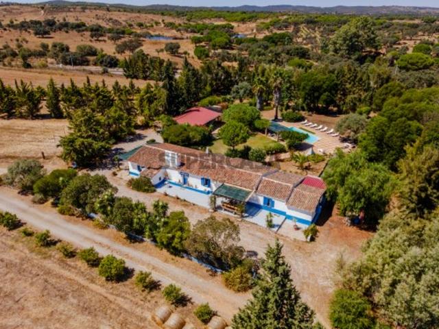 Casa venda em Azinheira dos Barros e São Mamede do Sádão, Grândola