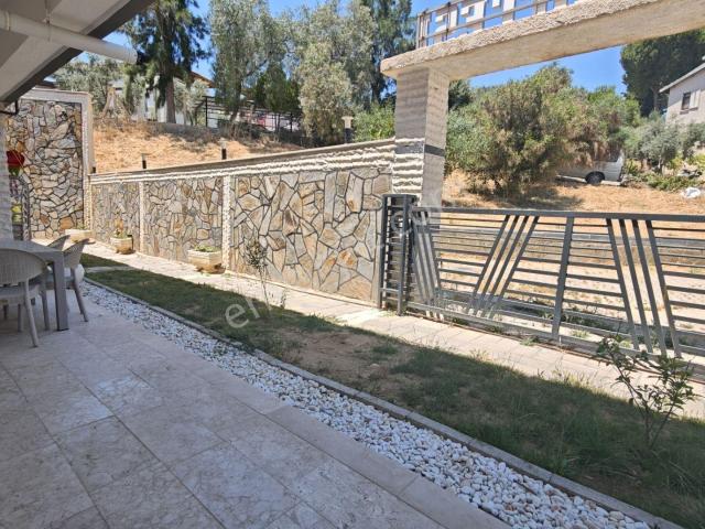 Kuşadasi, Aydin içerisinde satılık Villa