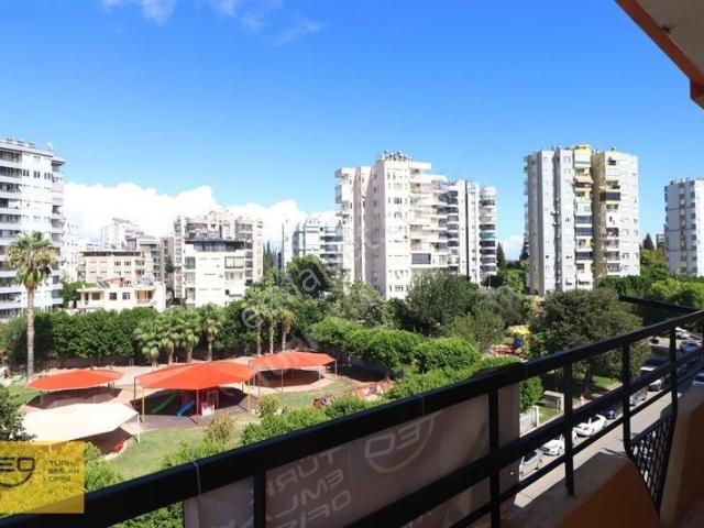 Antalya, Muratpaşa içerisinde kiralık mülk