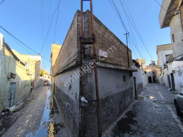 Şanliurfa içerisinde satılık Villa