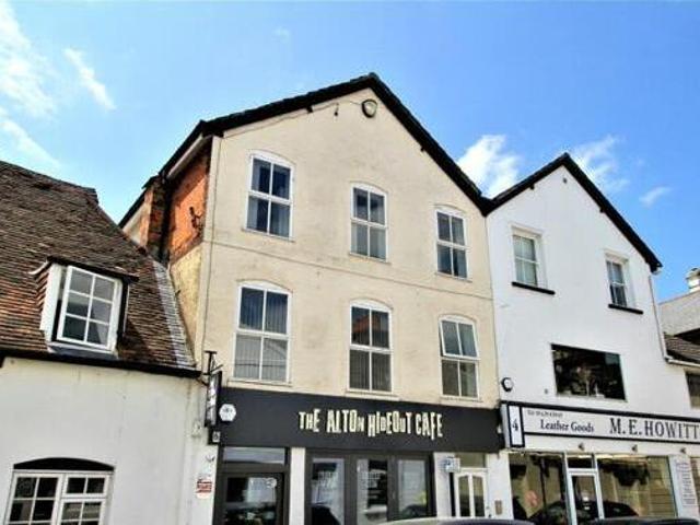 House for sale in Mount Pleasant, East Hampshire