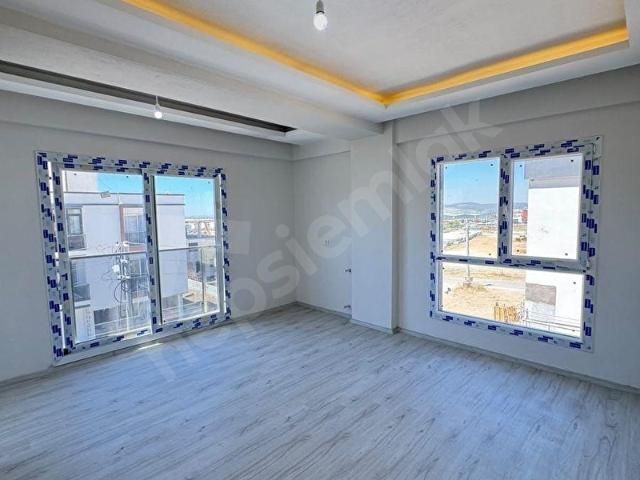 Menemen, İzmir içerisinde satılık mülk