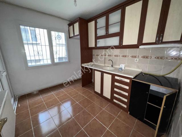 Karabağlar, İzmir içerisinde satılık mülk