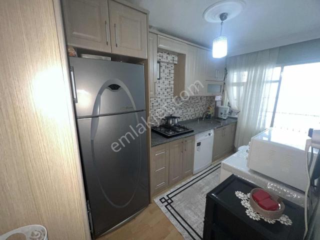 Karabağlar, İzmir içerisinde satılık mülk