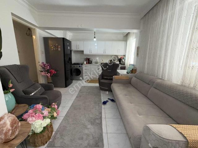 Konak, İzmir içerisinde satılık mülk