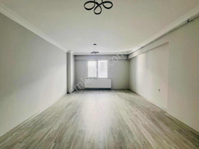 Karabağlar, İzmir içerisinde satılık mülk
