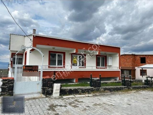 Aliağa, İzmir içerisinde kiralık Villa
