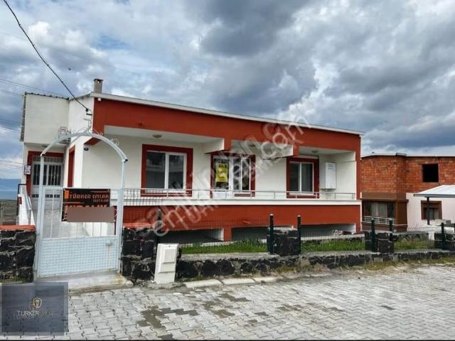 Aliağa, İzmir içerisinde kiralık Villa
